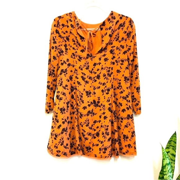 UO/Kimchi Blue long sleeve sheer floral mini - Picture 2 of 9